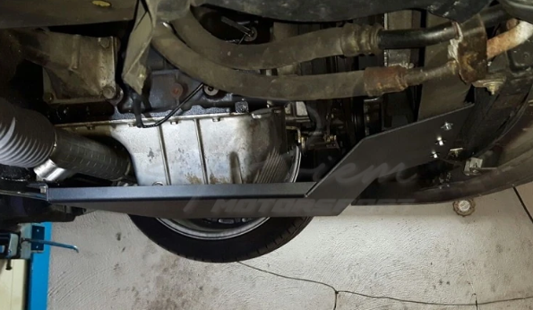 Skid plate (Carter bescherm plaat) BMW E30