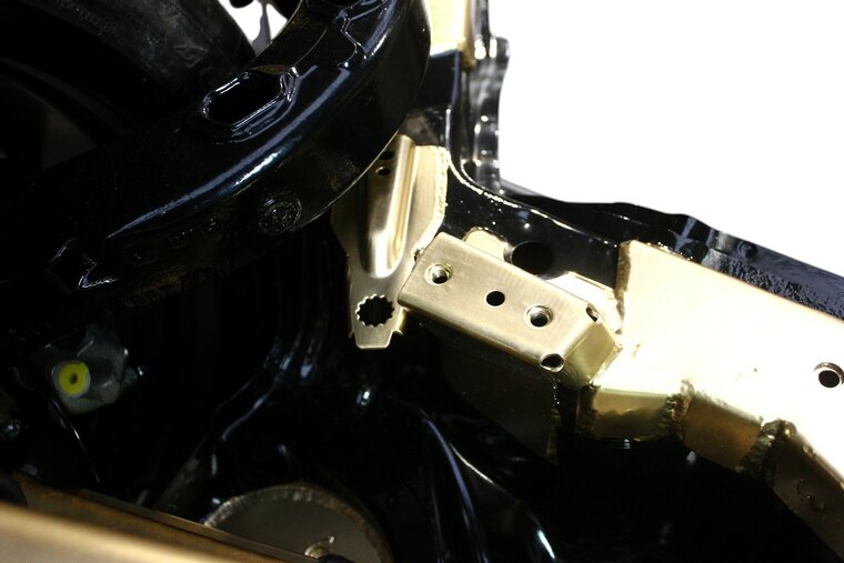 BMW E46 Brandstoftank en Remleiding bevestiging reparatie set