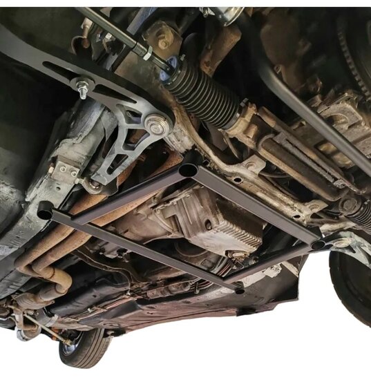 Veerpootbrug Voorzijde Onder 4-Punts (H-Brace / X-Brace) BMW E36