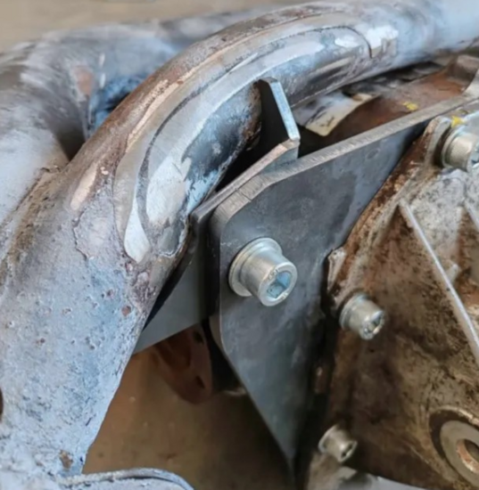 BMW E46 Differentieel Bevestiging Versteviging TYPE 168