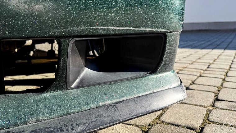 Air Scoop mistlamp BMW E36 bestuurderszijde montage detail