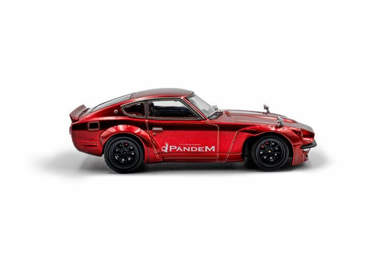 Datsun 240Z Rocket Bunny '73, rood 1:43