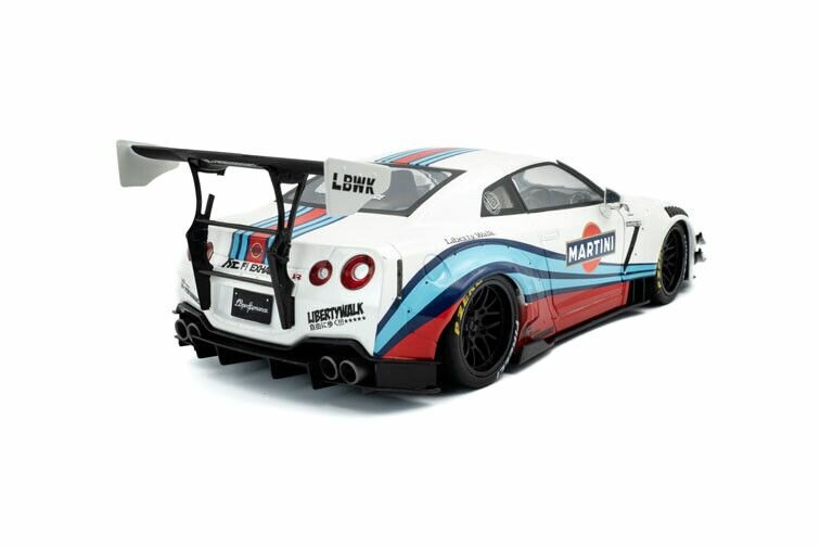 Nissan GT-R (R35) W/ Liberty Walk Body Kit 2.0 M '24 1:18