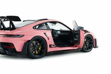 Porsche 911 (992) GT3 RS '24, roze 1:18