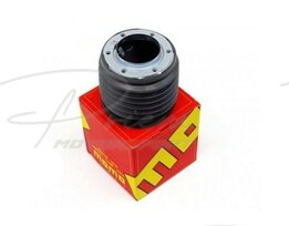 Momo stuurnaaf BMW 3 Serie E30